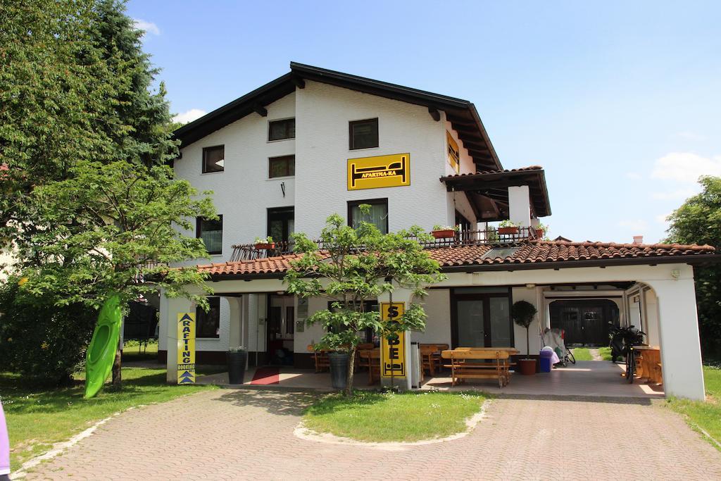 Apartma & Rafting Kobarid Extérieur photo